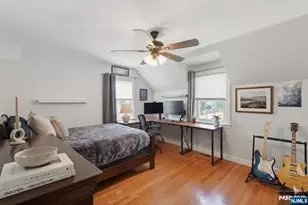 2 Lloyd Pl, Belleville, NJ 07109 - Photo 13