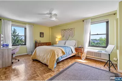2352 Linwood Avenue 6C #6C, Fort Lee, NJ 07024 - Photo 15