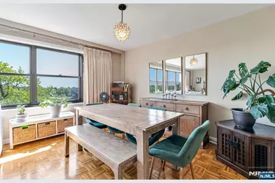 2352 Linwood Avenue 6C #6C, Fort Lee, NJ 07024 - Photo 9