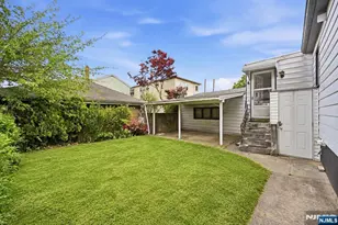 116 Hamilton Ave, Fairview, NJ 07022 - Photo 5