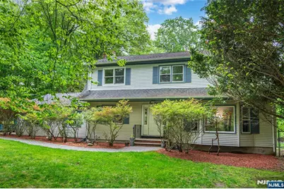 115 Hampshire Hill Road, Upper Saddle River, NJ 07458 - Photo 39