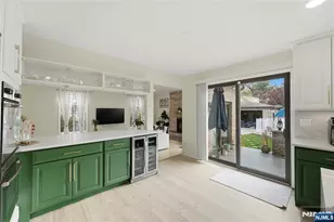 26 Madison Ave, Hasbrouck Heights, NJ 07604 - Photo 19