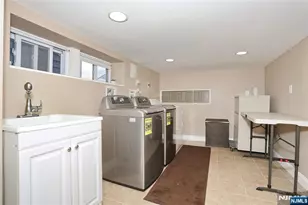 115 Lexington Ave, Bloomfield, NJ 07003 - Photo 23