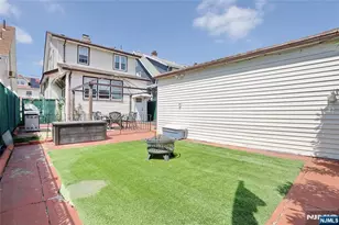 115 Lexington Ave, Bloomfield, NJ 07003 - Photo 27