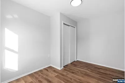 61 Holsman Street, Paterson, NJ 07522 - Photo 9