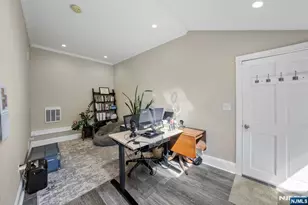 11 Homewood Way, Montclair, NJ 07042 - Photo 19