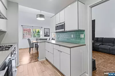 361 Claremont Avenue 11 #11, Montclair, NJ 07042 - Photo 9