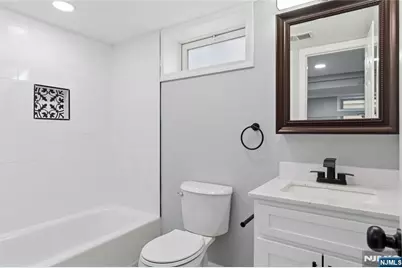 77 Lakeside Avenue, Pompton Lakes, NJ 07442 - Photo 19