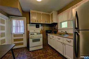 86 Greenwood Ave, Pequannock Township, NJ 07440 - Photo 19