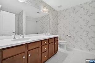 33 Windsor Ln, Ramsey, NJ 07446 - Photo 31