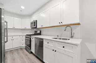 401 Dercole 120, Norwood, NJ 07648 - Photo 7