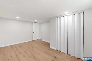 325 Schley St, Newark, NJ 07112 - Photo 33