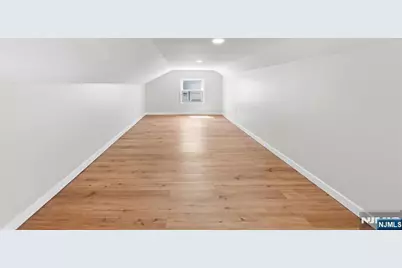 325 Schley Street, Newark, NJ 07112 - Photo 23