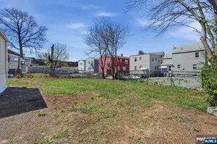 325 Schley St, Newark, NJ 07112 - Photo 37