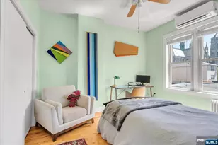 116 Park Ave, Newark, NJ 07104 - Photo 29