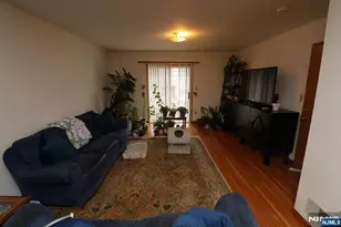 15 Garibaldi Ave, Newark, NJ 07114 - Photo 11