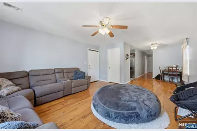 141 Schuyler Avenue, Newark, NJ 07112 - Photo 5