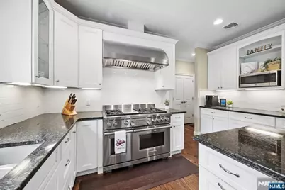 8 Forest Drive, Mendham, NJ 07945 - Photo 15