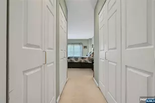 189 Forest 112, Paramus, NJ 07652 - Photo 13