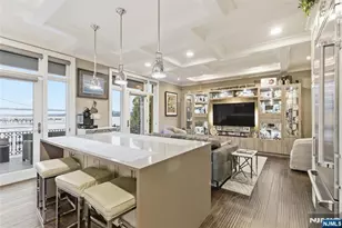 119 Hudson Cove, Edgewater, NJ 07020 - Photo 11