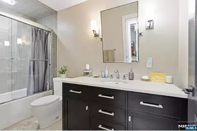 119 Hudson Cove, Edgewater, NJ 07020 - Photo 35