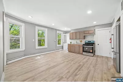 7 Belle Avenue, Paterson, NJ 07522 - Photo 5