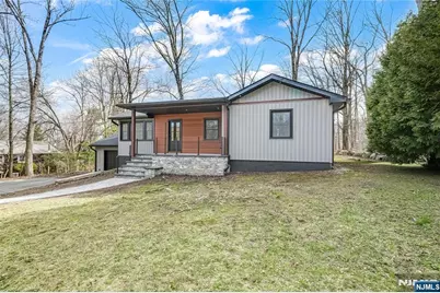 132 Upper High Crest Road, West Milford, NJ 07480 - Photo 3