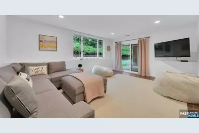 22 Fox Run, Allendale, NJ 07401 - Photo 37