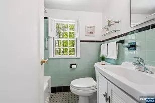 46 Kenmore Pl, Glen Rock, NJ 07452 - Photo 25
