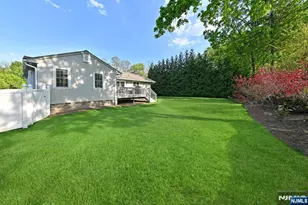 40 Plymouth Rd, Hillsdale, NJ 07642 - Photo 29