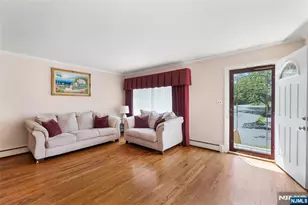 154 Milton Ave, Nutley, NJ 07110 - Photo 5