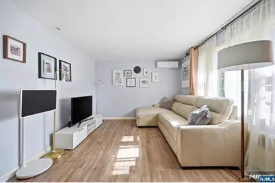264 Fern Street, Washington Township, NJ 07676 - Photo 13
