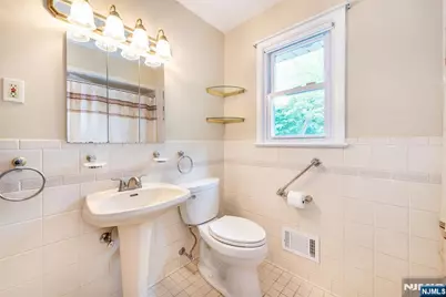 64 School Street, North Haledon, NJ 07508 - Photo 5