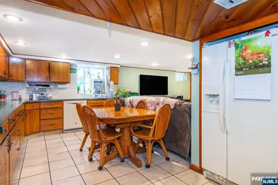 64 School Street, North Haledon, NJ 07508 - Photo 17