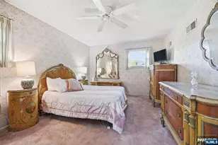 291 S Chestnut St, Washington Township, NJ 07676 - Photo 11