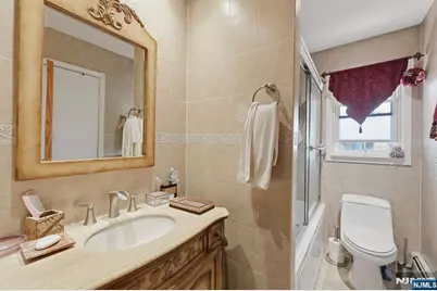 123 Cosman Street, Washington Township, NJ 07676 - Photo 7