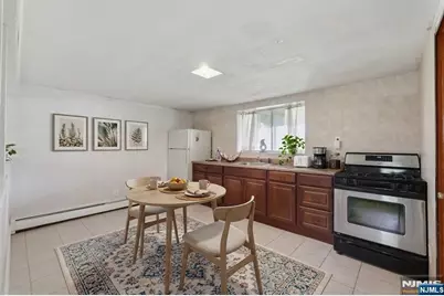 123 Cosman Street, Washington Township, NJ 07676 - Photo 11