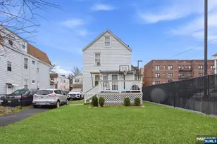 971 Grove St, Irvington, NJ 07111 - Photo 17