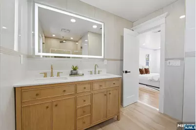 47 Darling Avenue, Bloomfield, NJ 07003 - Photo 19
