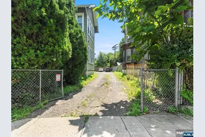 98 Ashland, East Orange, NJ 07017 - Photo 13