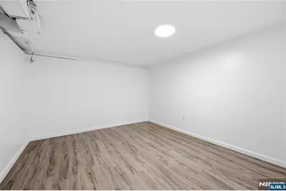 64 Longfellow Drive, Woodbridge Township, NJ 07067 - Photo 25