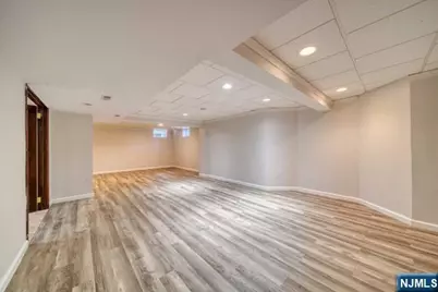 270 Marietta Street, Englewood Cliffs, NJ 07632 - Photo 25