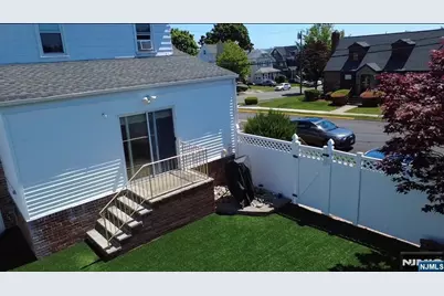 270 Bell Avenue, Hasbrouck Heights, NJ 07604 - Photo 23