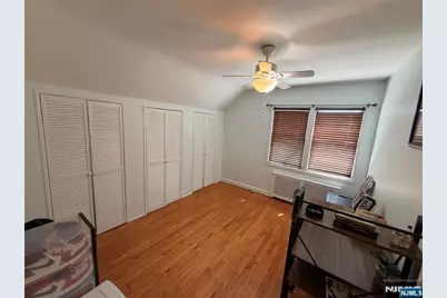 270 Bell Avenue, Hasbrouck Heights, NJ 07604 - Photo 17