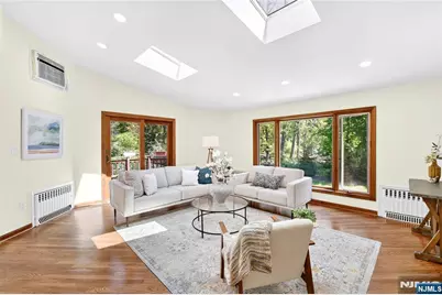 184 Old Short Hills Road, Millburn, NJ 07078 - Photo 17