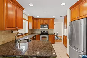 15 Lake Riconda Dr, Ringwood, NJ 07456 - Photo 9