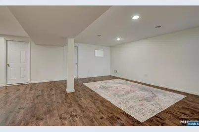 3 Champion Boulevard, Livingston, NJ 07039 - Photo 21