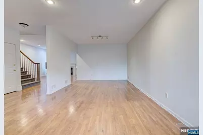 3 Champion Boulevard, Livingston, NJ 07039 - Photo 3
