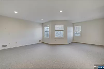 3 Champion Boulevard, Livingston, NJ 07039 - Photo 13