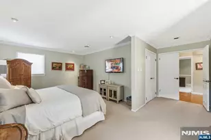 12 Wildwood Dr, North Caldwell, NJ 07006 - Photo 19
